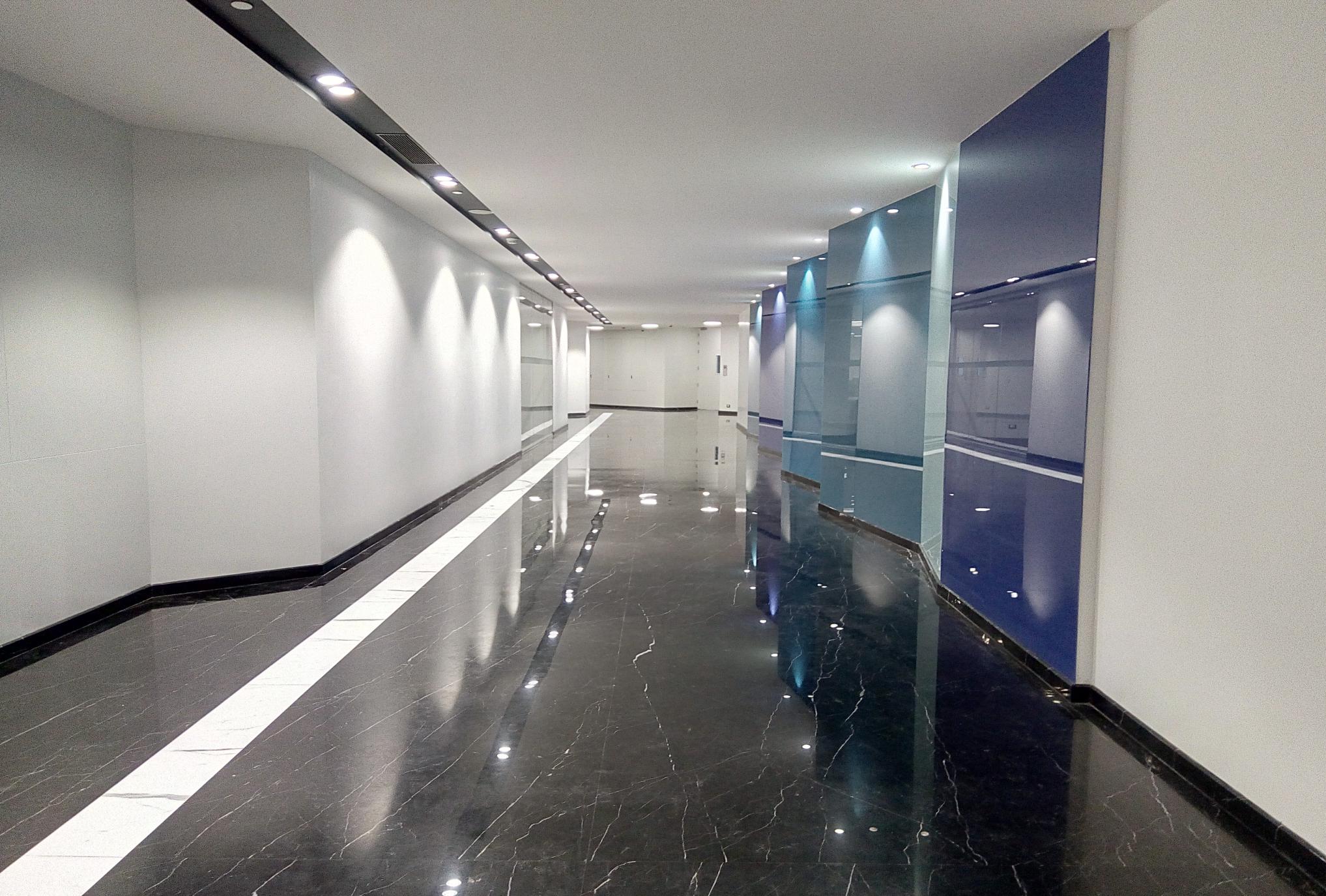 Bagmane World Technology Center interior photo