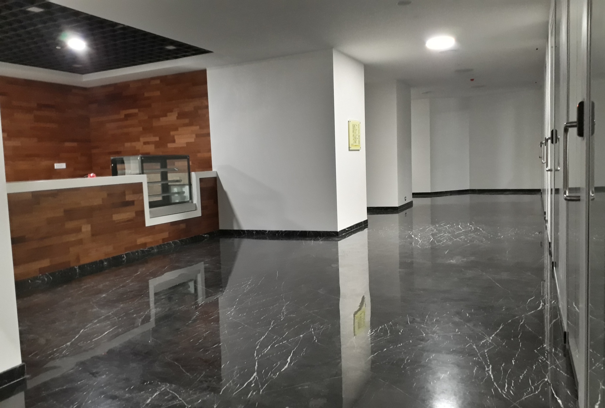 Bagmane World Technology Center interior photo