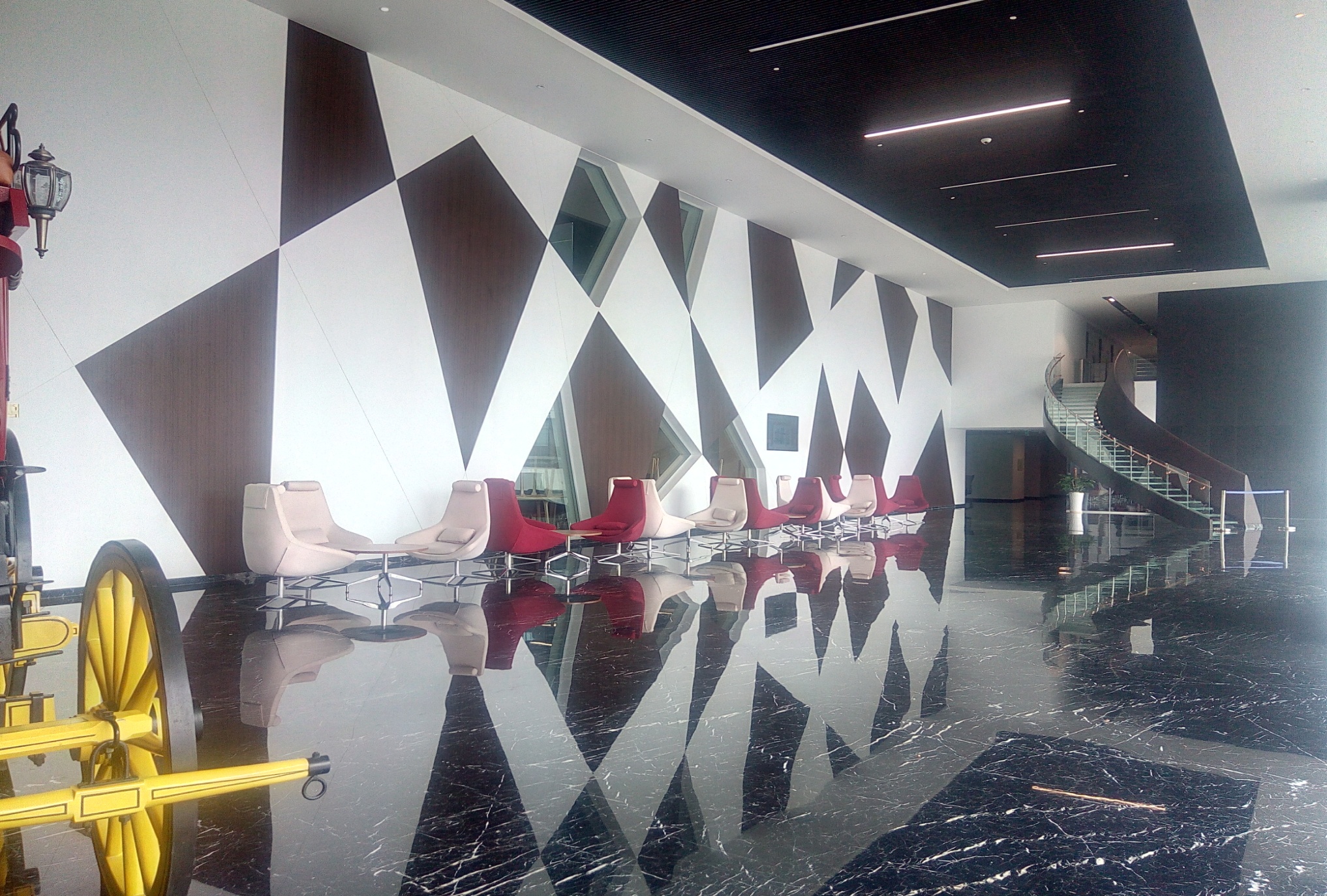 Bagmane World Technology Center interior photo